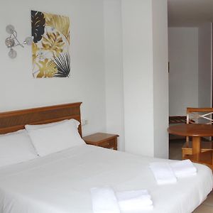 Apartamentos Gomila Park